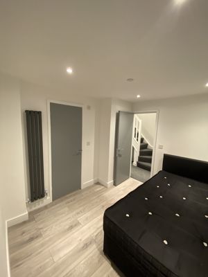 Photo 9- click for photo gallery